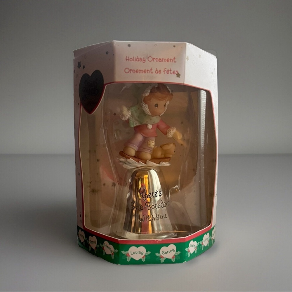 Precious Moments Holiday Ornament Bell VTG 2001 “There’s Sno-Boredom With You”